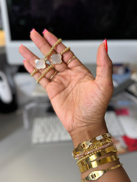 Clover Beaded Bracelet