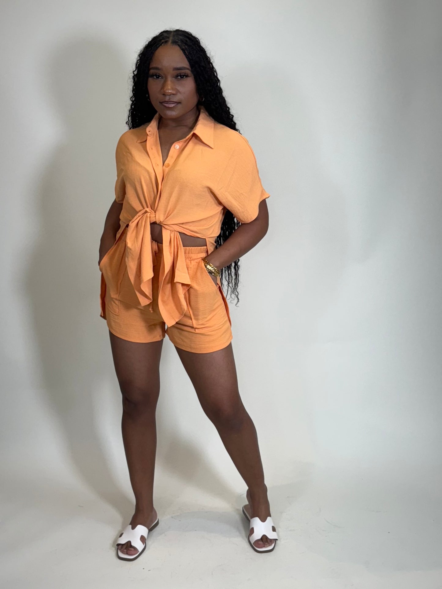 Daisy Two Piece Front Pocket Short Set