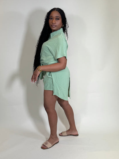 Daisy Two Piece Front Pocket Short Set