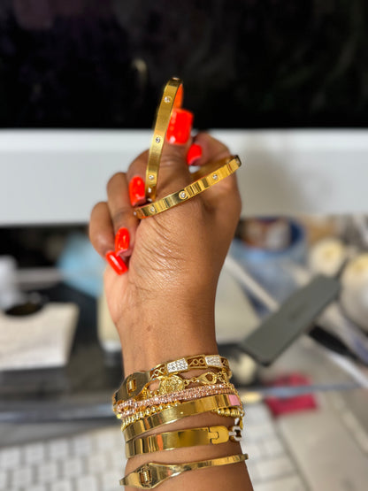 Cart. Dupe Bangle