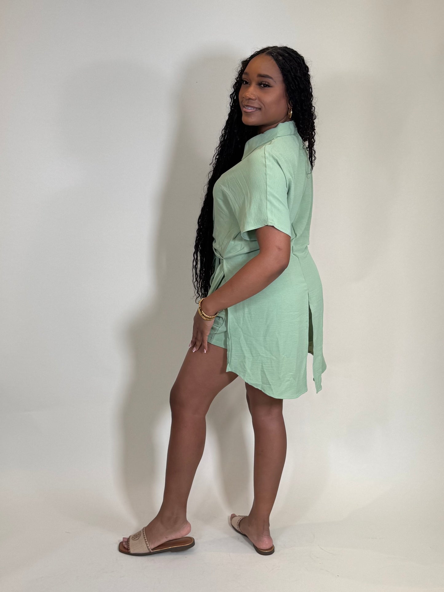 Daisy Two Piece Front Pocket Short Set