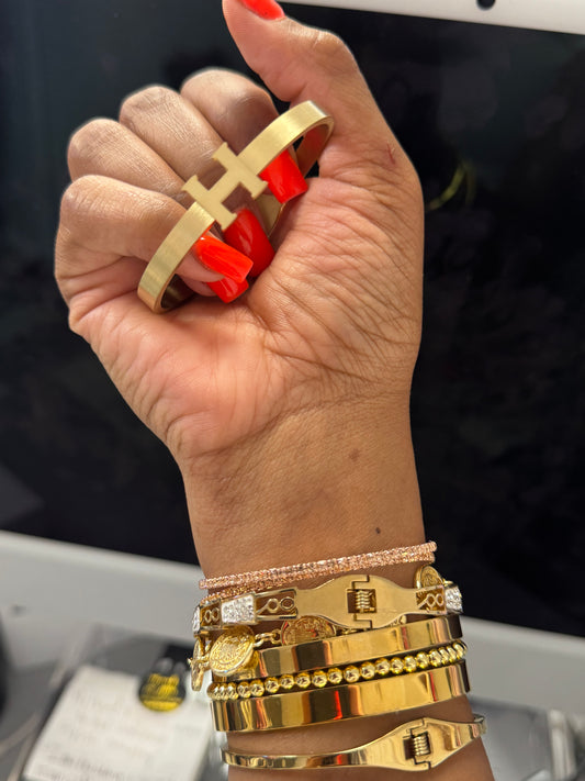 H Dupe Bangle